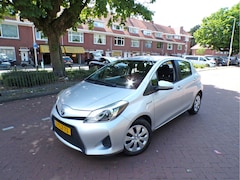 Toyota Yaris - 1.5 Full Hybrid Aspiration AUTOMAAT van 2e eigenaar A.CARPLAY