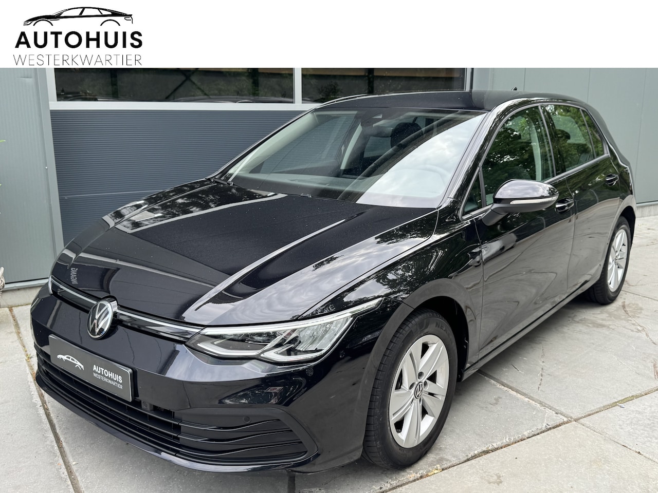 Volkswagen Golf - 1.0 TSI 110pk H6 Life Business Virtual Cockpit Massagestoel Navigatie Stoel- Stuurverwarmi - AutoWereld.nl