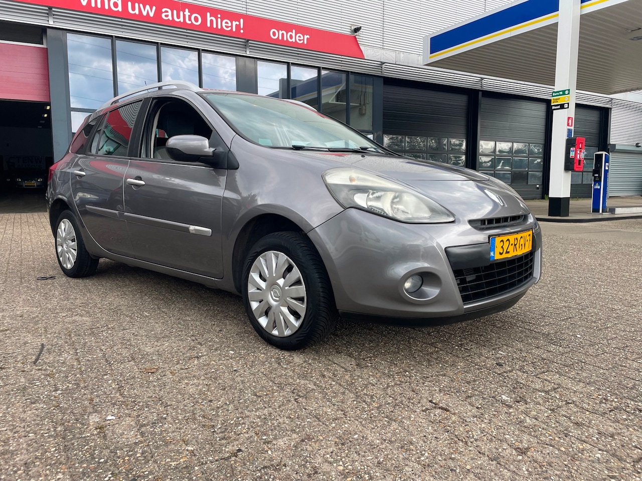 Renault Clio Estate - 1.2-16V Authentique nette auto - AutoWereld.nl