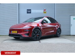 Tesla Model Y - Performance AWD 83 kWh Juniper, Zwarte hemel, trekhaak