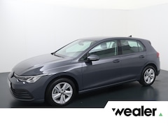 Volkswagen Golf - 1.0 eTSI Life | 110 PK | Automaat | Adaptive Cruise Control | Navigatiesysteem | Achteruit