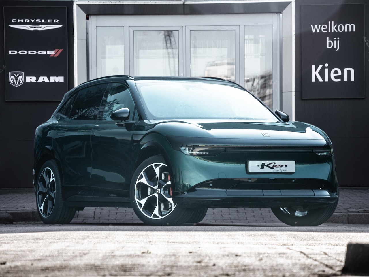 ZEEKR 7X - Privilege 100 kWh 534 km actieradius | Luchtvering | 480KW laden | Stoelmassage | Pano-dak - AutoWereld.nl