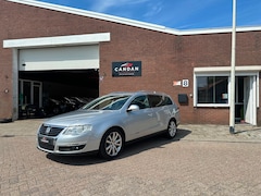 Volkswagen Passat Variant - 1.4 TSI Comfortline BlueMotion | Nieuwe Distributieketting | Airco | Flippers