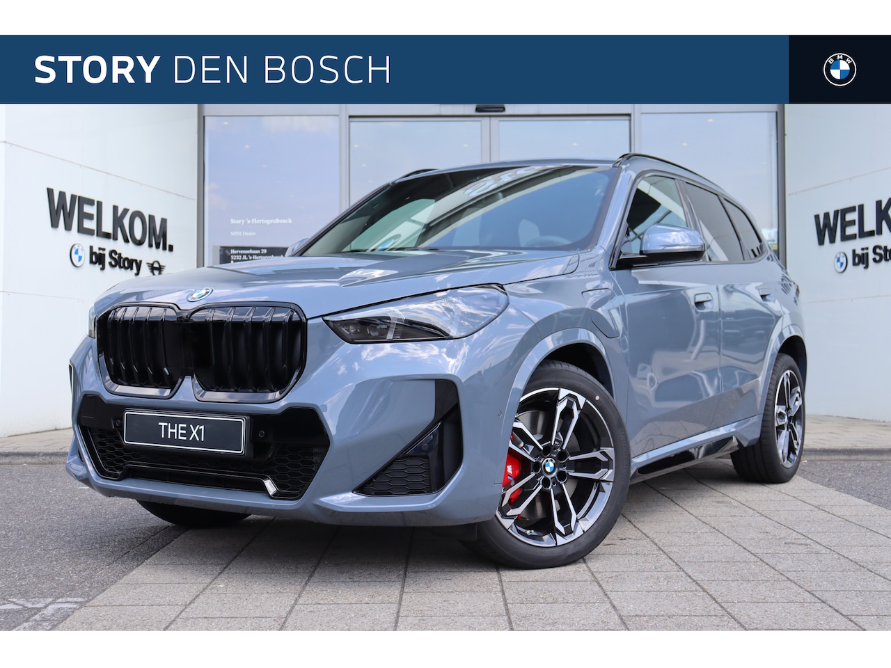 BMW X1 - xDrive25e M Sport Automaat / Panoramadak / Trekhaak / Sportstoelen /  Head-Up / M Adaptief - AutoWereld.nl