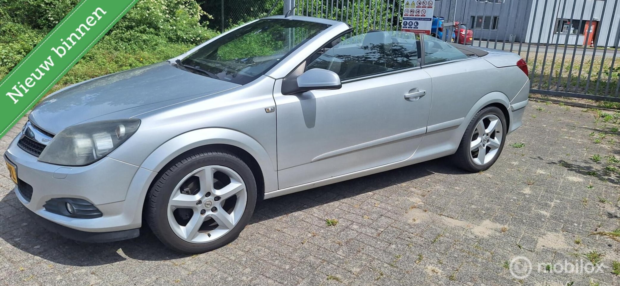 Opel Astra TwinTop - 1.8 Enjoy 1.8 Enjoy - AutoWereld.nl