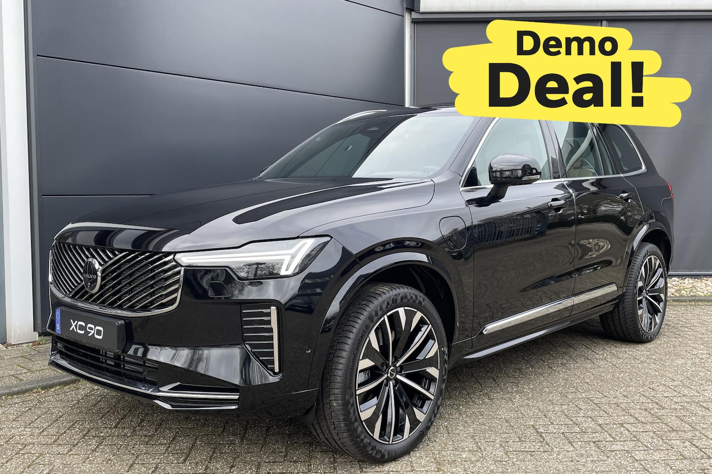 Volvo XC90 - T8 Plug-in hybrid AWD Ultra Bright | Demo Deal | 360º Parkeercamera | Harman Kardon Premiu - AutoWereld.nl