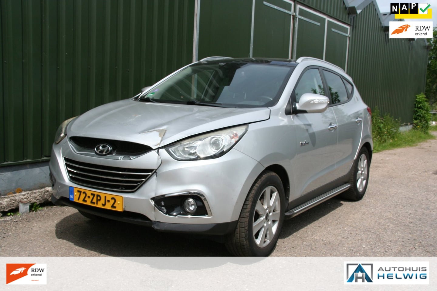 Hyundai ix35 - 1.6i GDI Style 1.6i GDI Style, AIRCO, NAVIGATIE, PANODAK ( VOORSCHADE ) - AutoWereld.nl