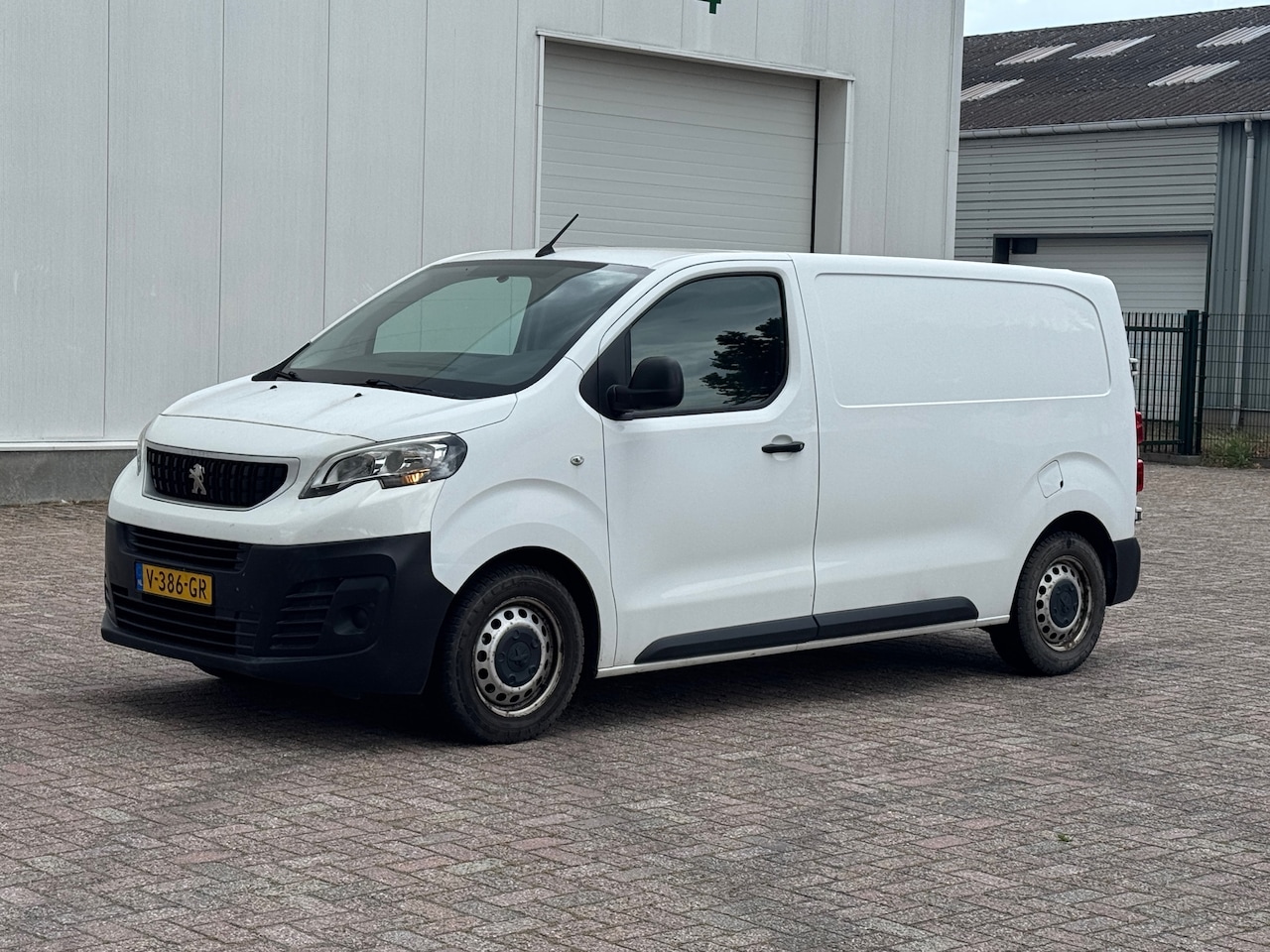 Peugeot Expert - 226S 1.6 BlueHDI 95 Premium 226S 1.6 BlueHDI 95 Premium - AutoWereld.nl