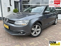 Volkswagen Jetta - 1.6 TDI BlueMotion * TREKHAAK * NAVIGATIE