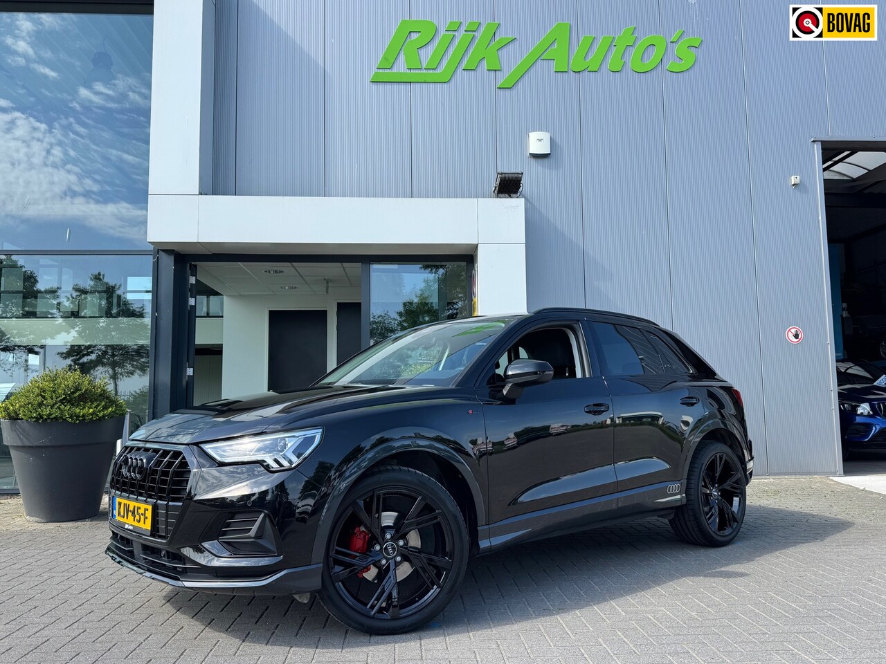 Audi Q3 - 35 TFSI * Matrix Led * Carplay * Adaptieve Cruise control - AutoWereld.nl