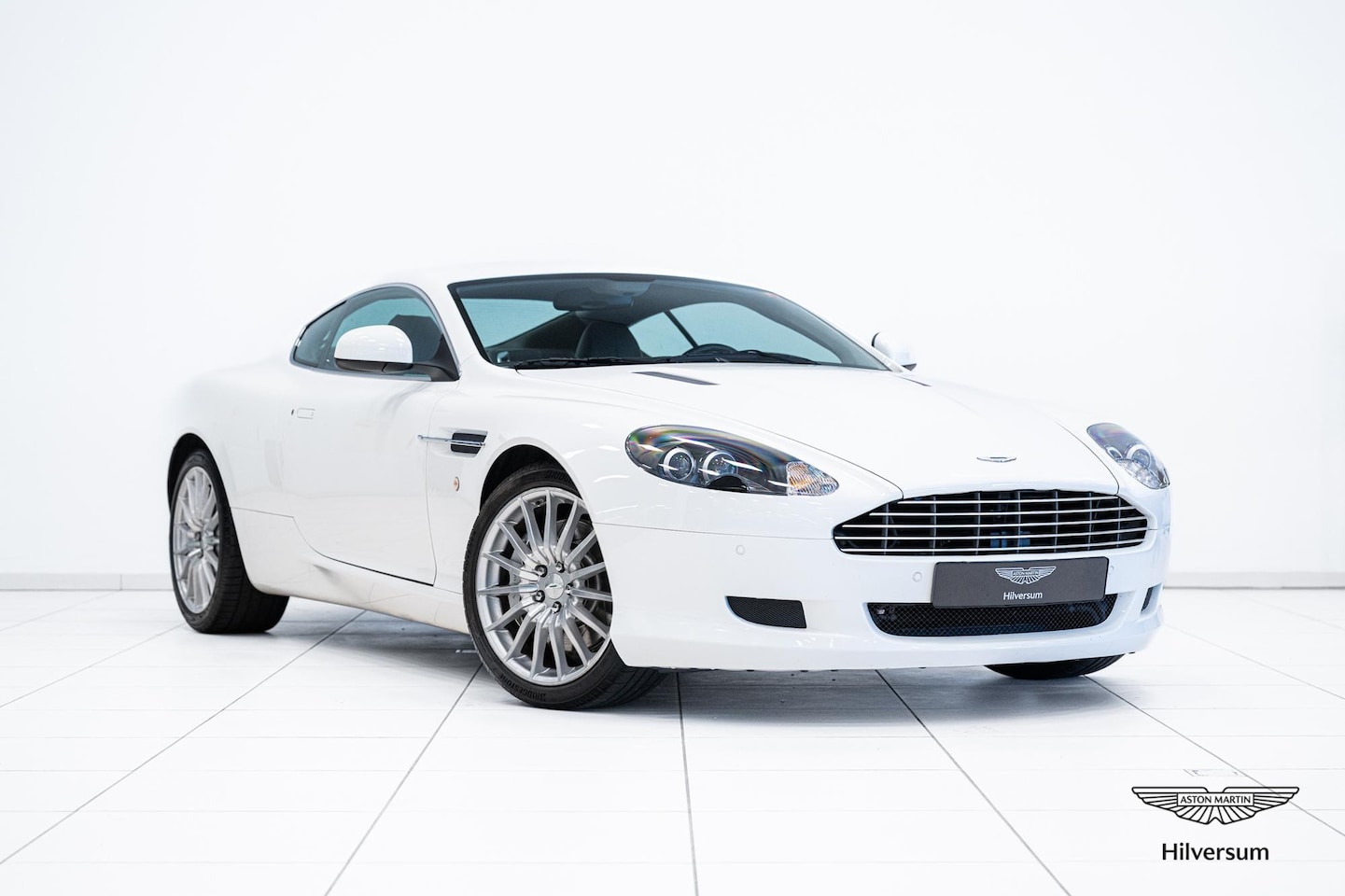 Aston Martin DB9 - Coupe Manual Modeljaar 2010 Facelift - AutoWereld.nl