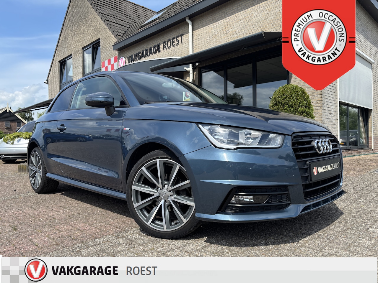 Audi A1 Sportback - 3DRS 1.0 TFSI S-Line Navigatie / Parkeersensors - AutoWereld.nl