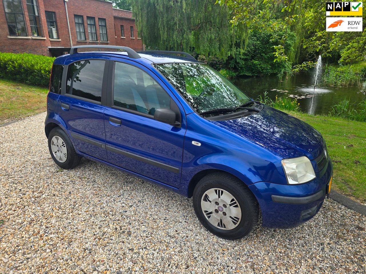Fiat Panda - 1.2 Emotion AUTOMAAT/airco - AutoWereld.nl