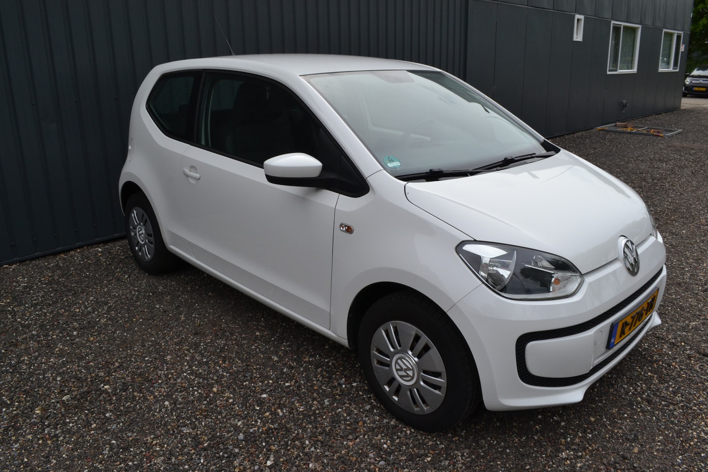 Volkswagen Up! - 1.0 move up! BlueMotion Airco - AutoWereld.nl