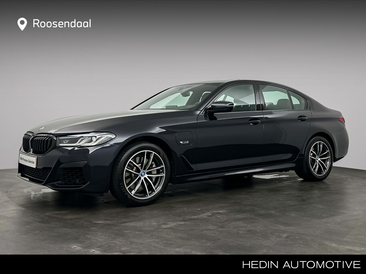 BMW 5-serie - sedan 530e Business Edition Plus M-Sport | Schuifdak | BMW Laserlight | Hifi | Comfortstoe - AutoWereld.nl