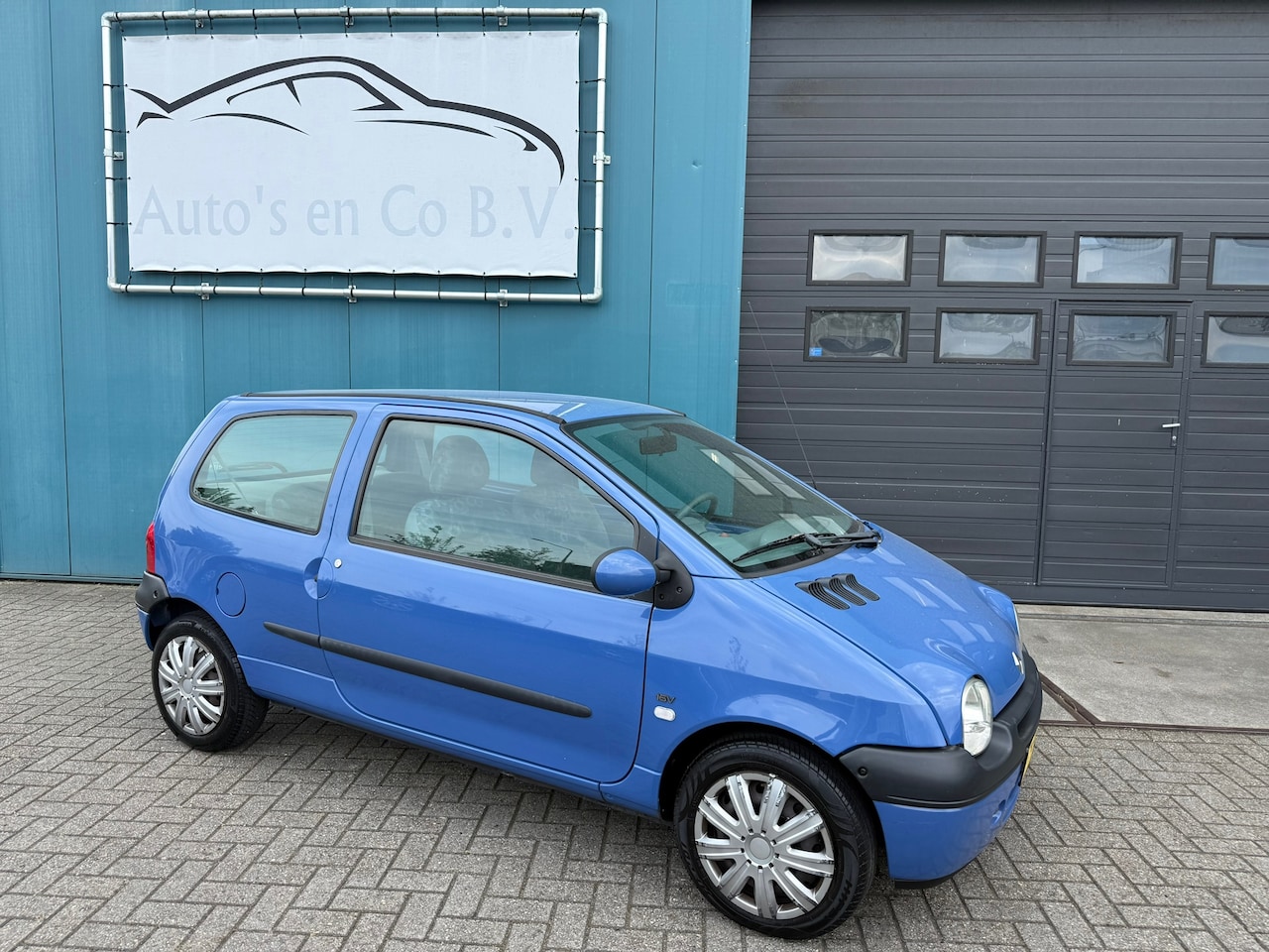 Renault Twingo - 1.2-16V Expression Eco Quickshift 5 Airco Stuurbekr CD/USB NL auto Nap - AutoWereld.nl