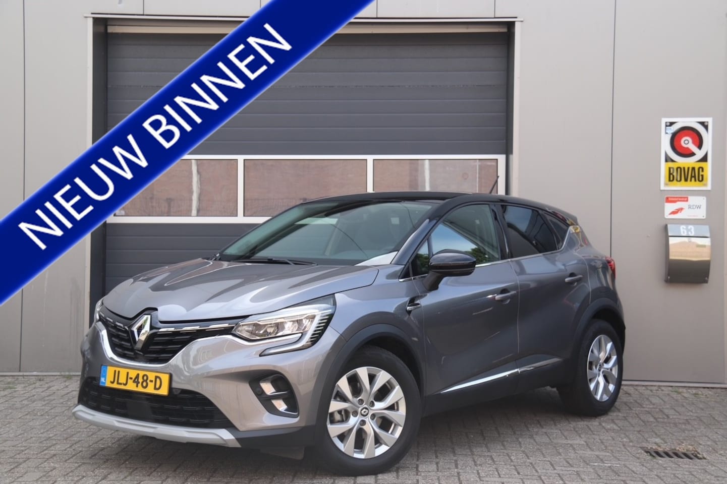 Renault Captur - 1.6 E-Tech Plug-in Hybrid 160 Techno 1.6 E-Tech plug-in hybrid 160 techno, Camera, Cruise, Navi - AutoWereld.nl