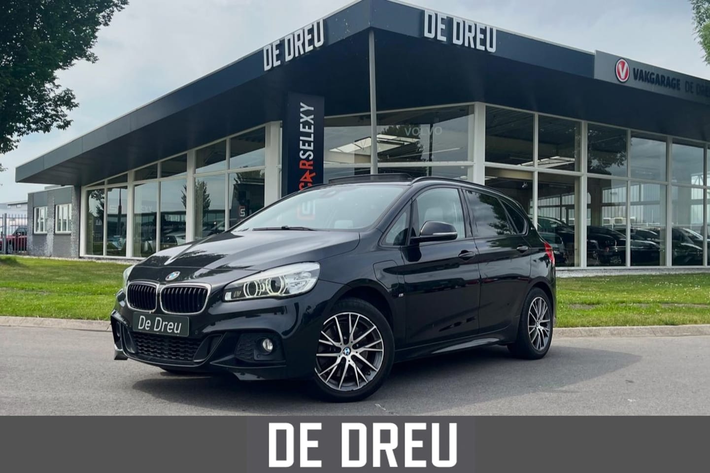 BMW 2-serie Active Tourer - 225xe M-Sport | PANO | LEDER | HEAD-UP | - AutoWereld.nl