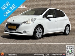 Peugeot 208 - 1.2 VTi Envy | Pano | Airco | Cruise | PDC |