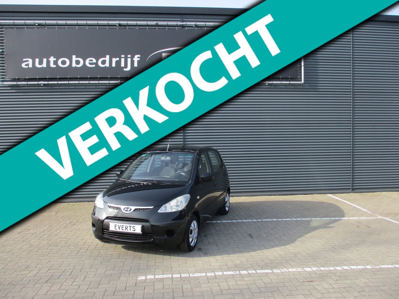 Hyundai i10 - 1.1 Active Auto rookt iets door olie verbruik koud maar nu scherpe prijs voor deze nette a - AutoWereld.nl