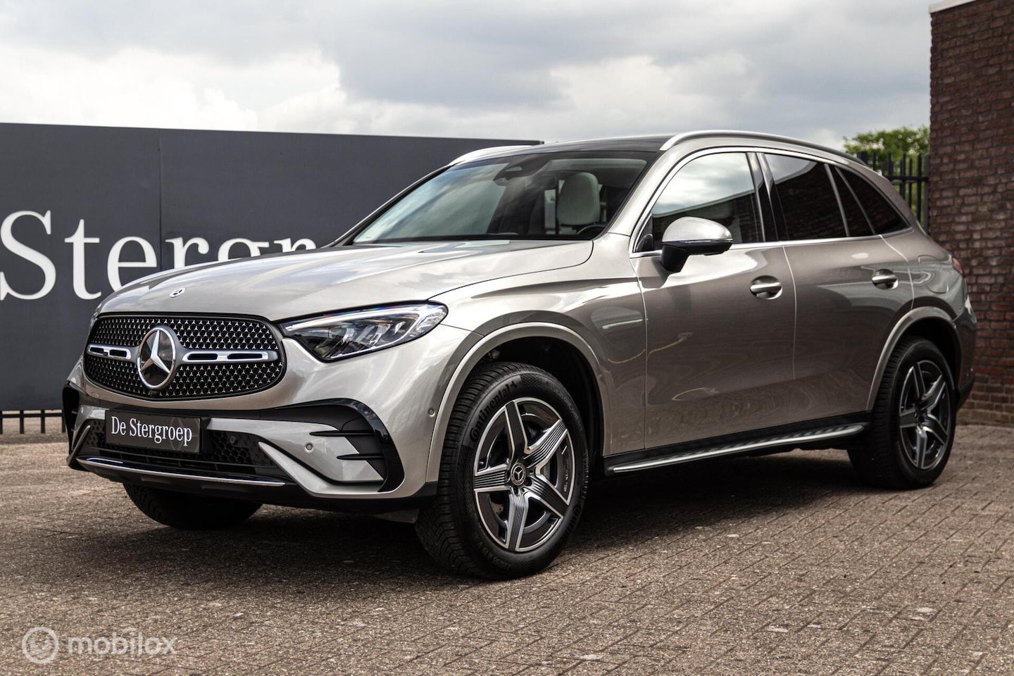Mercedes-Benz GLC-klasse - 300e 4MATIC AMG Line 300e 4MATIC AMG Line - AutoWereld.nl