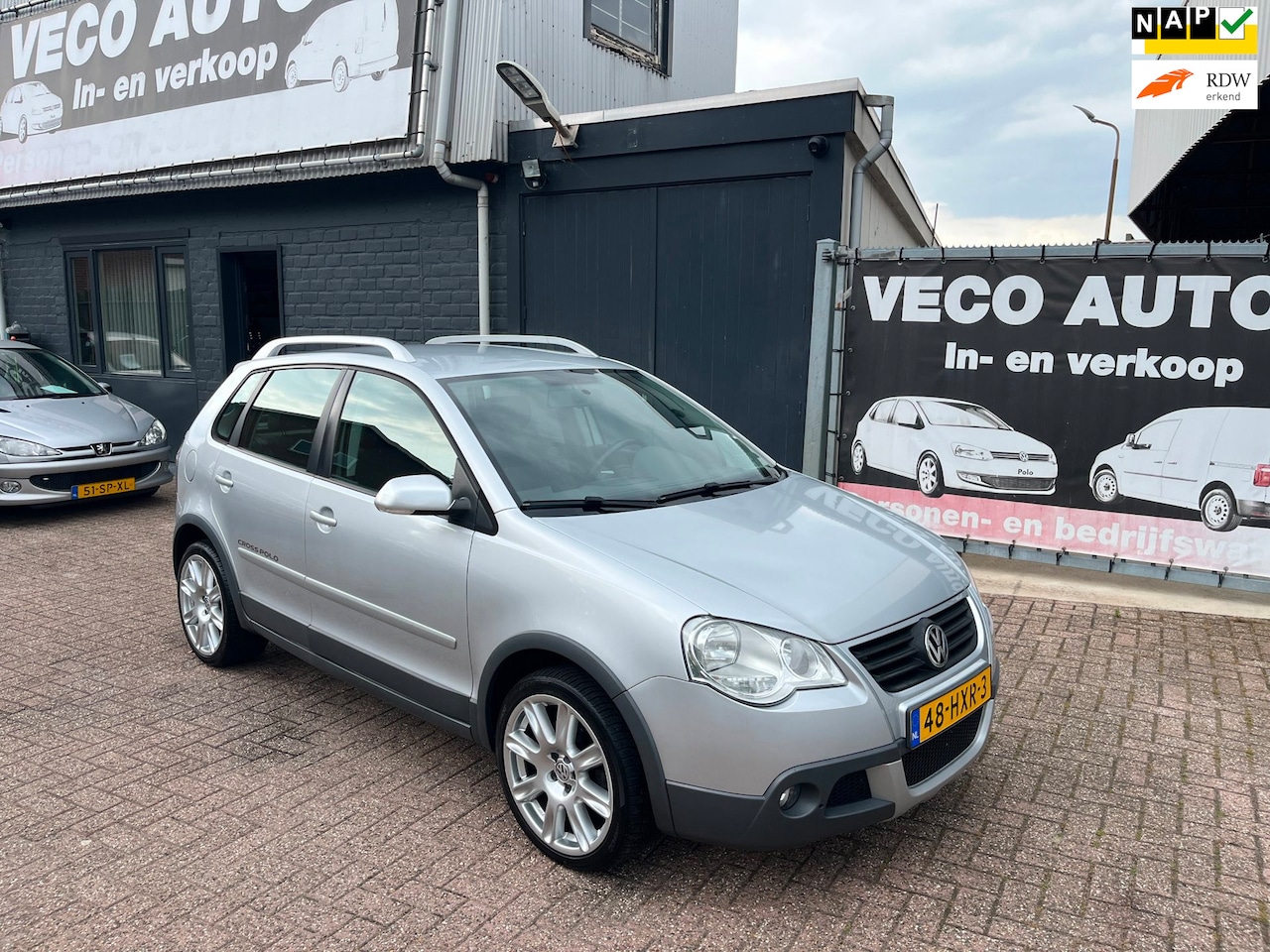 Volkswagen Polo - 1.4-16V Cross automaat airco nette auto dealer onderhouden - AutoWereld.nl