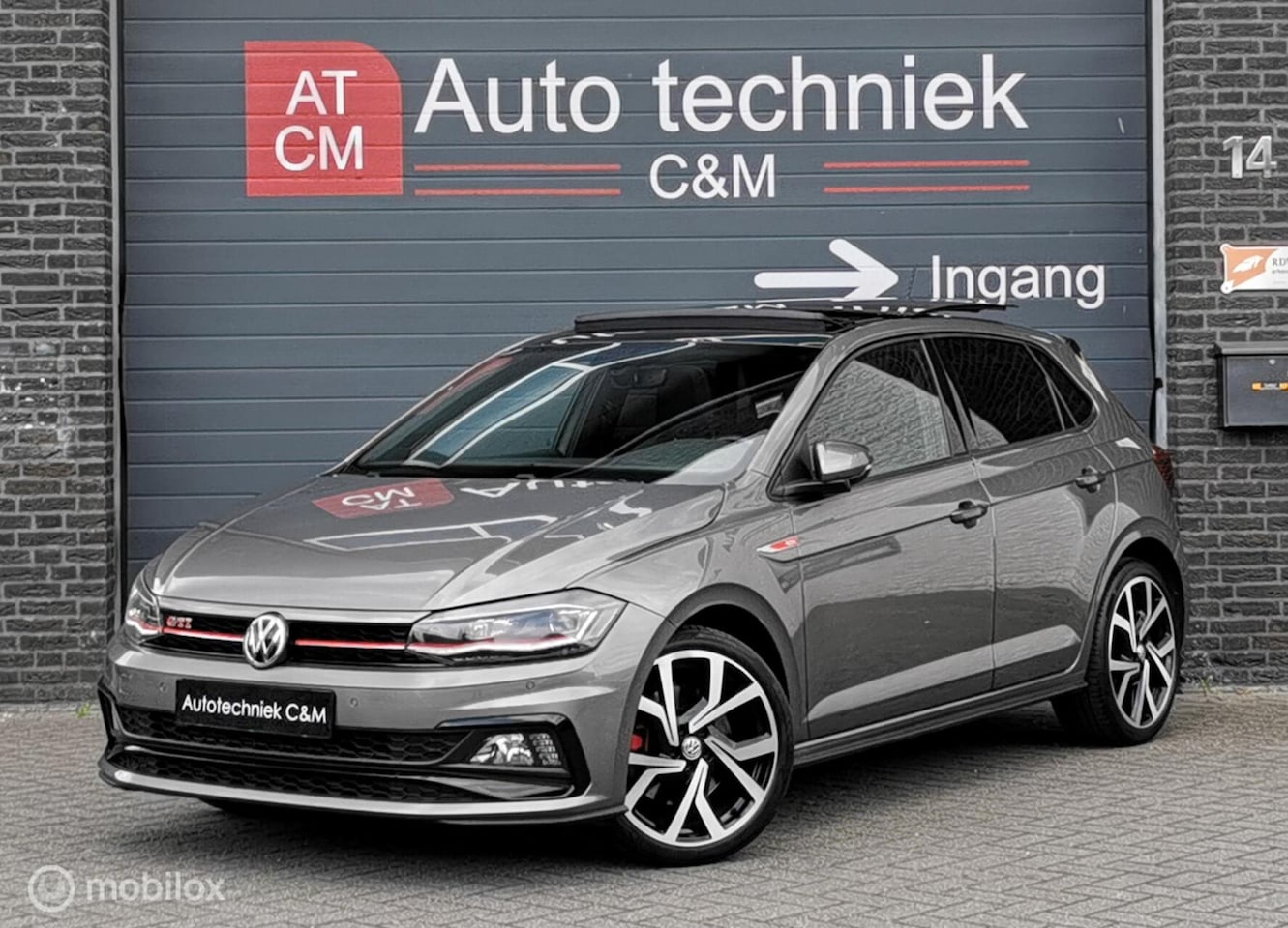 Volkswagen Polo - 2.0 TSI GTI/200PK/DSG/ACC/DCC/PANO/CAMERA/CP - AutoWereld.nl