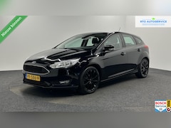 Ford Focus - 1.5 TDCI Lease Edition TREKHAAK NAVI CRUISE CARPLAY ECC LM