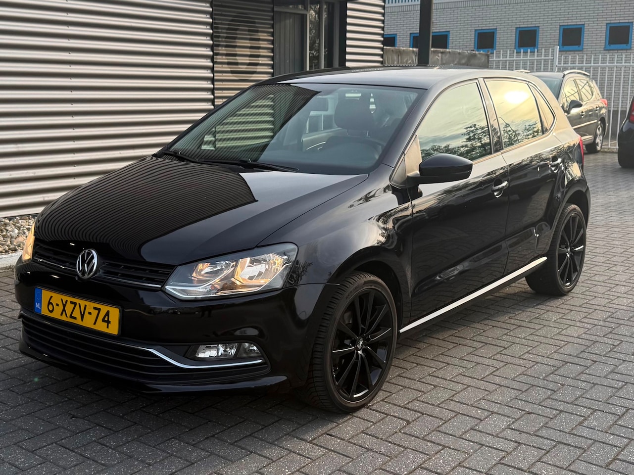 Volkswagen Polo - 1.0 Comfortline 1.0 Comfortline - AutoWereld.nl