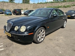 Jaguar S-type - cars 4.2 V8 Executive