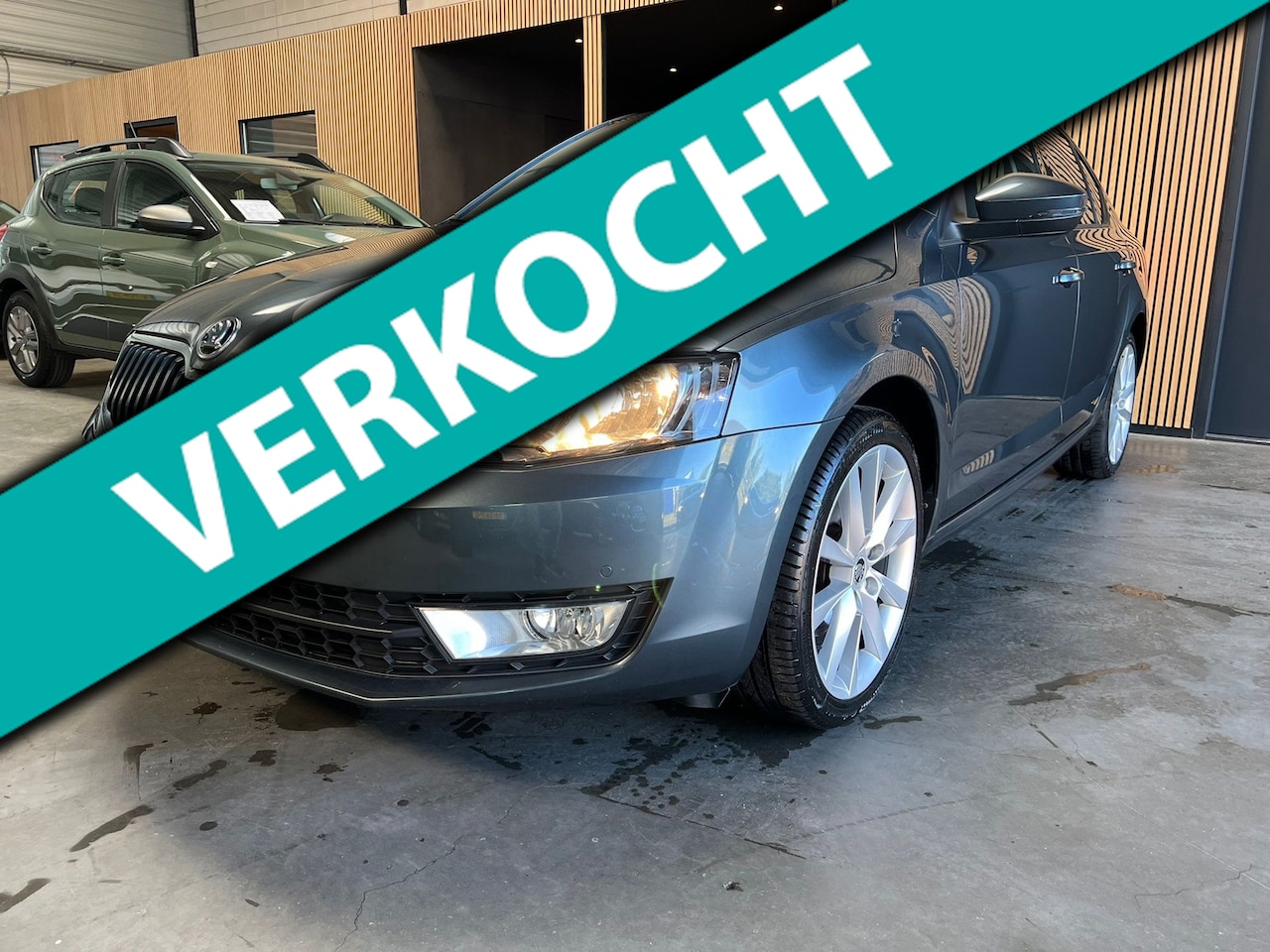 Skoda Octavia - 1.0 TSI Greentech Ambition Business Automaat|Navi|PDC|NAP|APK - AutoWereld.nl