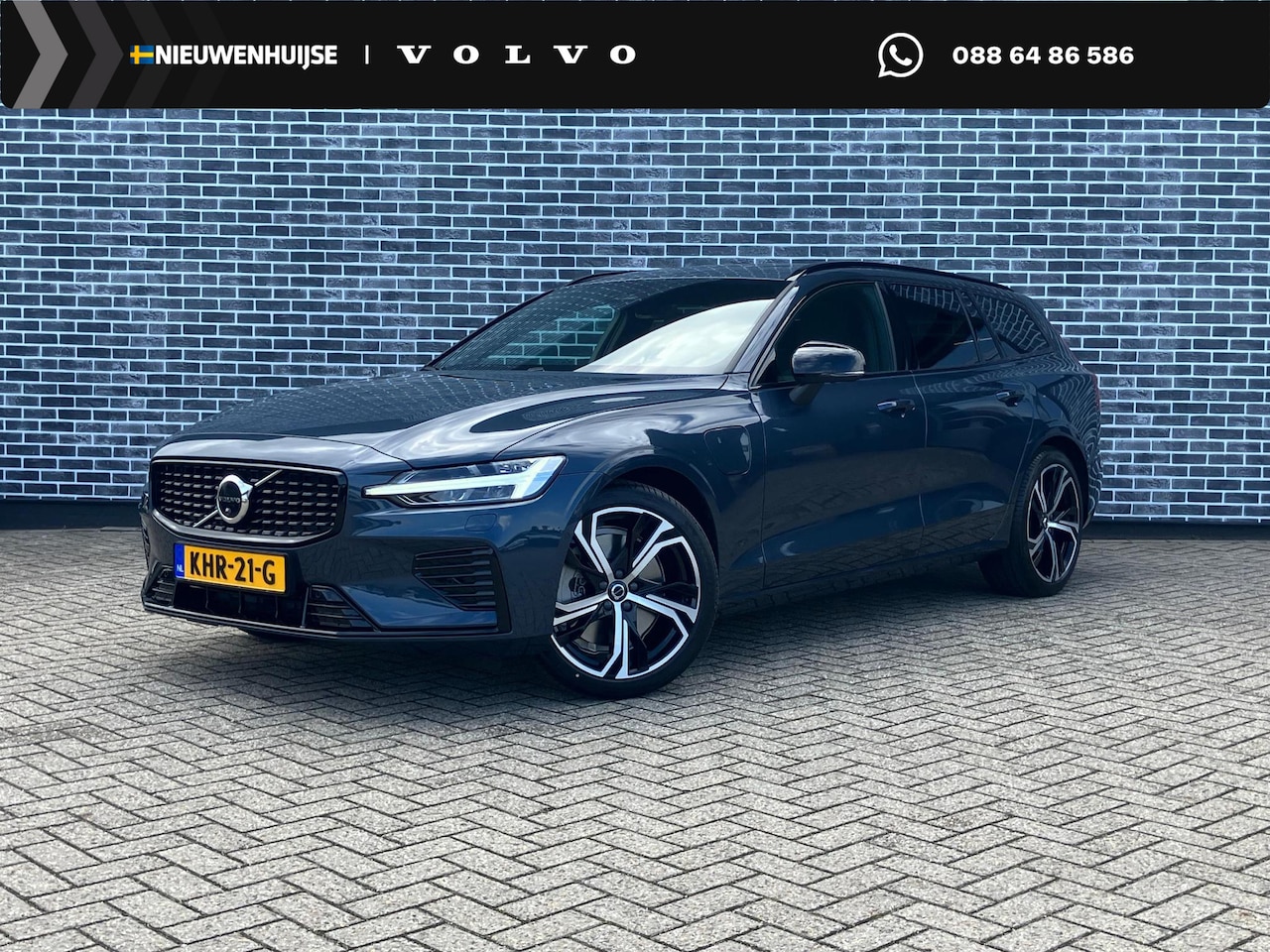 Volvo V60 - 2.0 T6 Plug-in hybrid AWD Ultra Dark | Google | Long Range | Schuif-/Kanteldak | Adaptieve - AutoWereld.nl