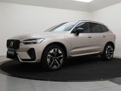 Volvo XC60 - T6 PLUG-IN HYBRID PLUS DARK 20INCH 360GR CAM SCHUIFDAK H/K AUDIO