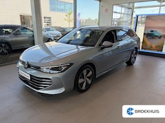 Volkswagen Passat Variant - 1.5 eHybrid Business | Trehaak | Apple Carplay | |