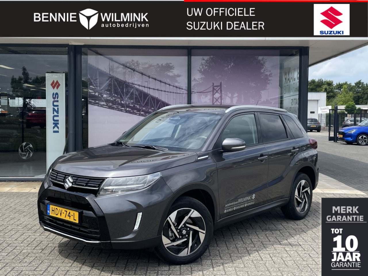 Suzuki Vitara - 1.4 B.jet Style Smart Hybrid | Blindspot | Parkeersensoren - AutoWereld.nl