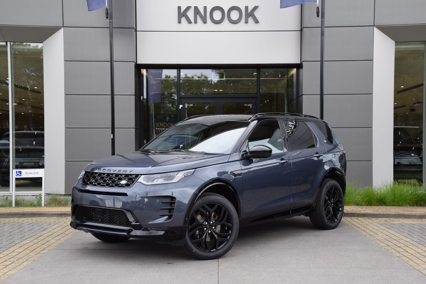 Land Rover Discovery Sport - P270e PHEV Business Landmark Edition - AutoWereld.nl