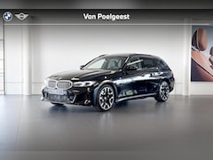 BMW 3-serie Touring - 330e | M Sport | Harman Kardon | Head-up Display | Trekhaak | Panoramadak