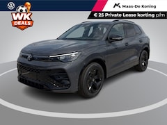 Volkswagen Tiguan - R-Line 1.5 eHybrid 204 PK 6 versn. DSG · Voorstoelen verwarmbaar · Sfeerverlichting ·
