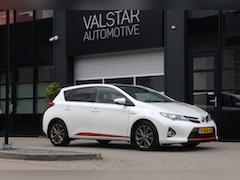 Toyota Auris - 1.8 Hybrid |Panorama|Navigatie|Xenon