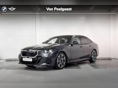 BMW i5 - Sedan eDrive40 | M-Sport Pro | Travel Pack | Driving Assistant | Harman/Kardon | Comfort A