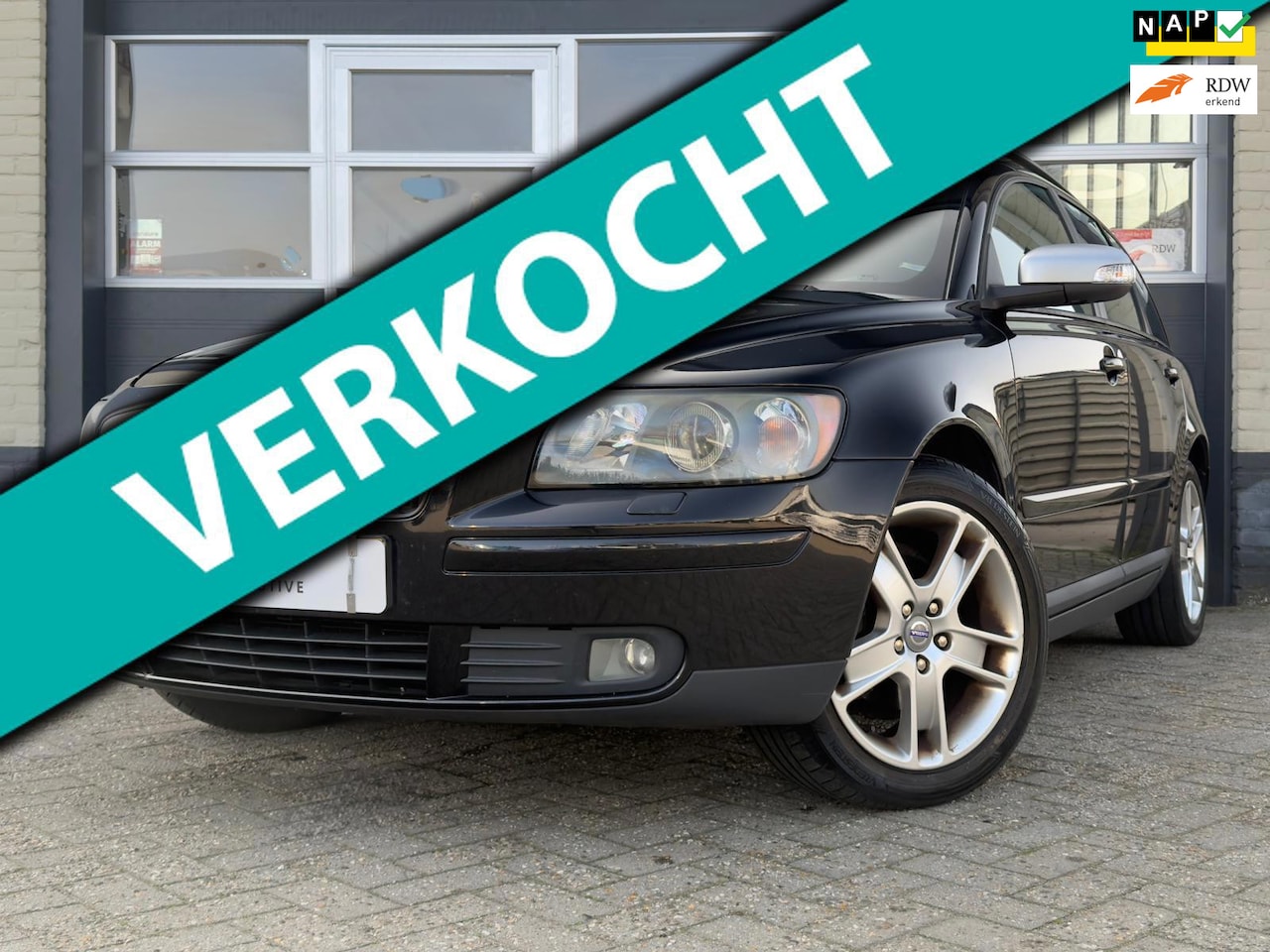 Volvo V50 - 2.0 Edition II Sport / NL-auto / Trekhaak / PDC - AutoWereld.nl