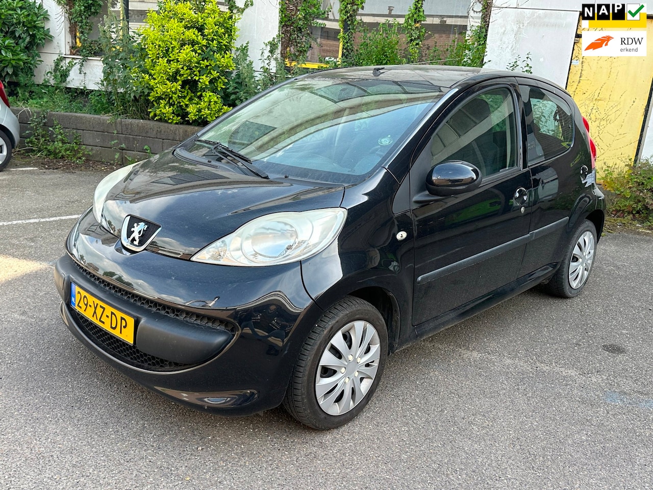 Peugeot 107 - 1.0-12V XS/ 5 deurs - AutoWereld.nl