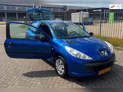 Peugeot 206 - 1.1 XR