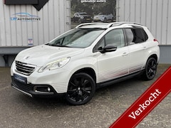 Peugeot 2008 - 1.2 PureTech Urban Cross | Navi | Trekhaak | Distr. riem v.v