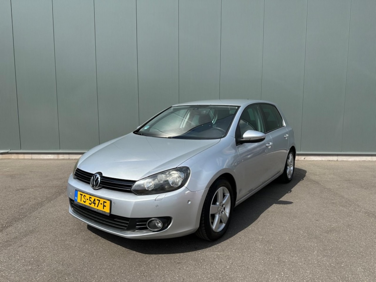 Volkswagen Golf - 1.2 TSI Trendline 1.2 TSI Trendline - AutoWereld.nl