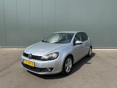 Volkswagen Golf - 1.2 TSI Trendline