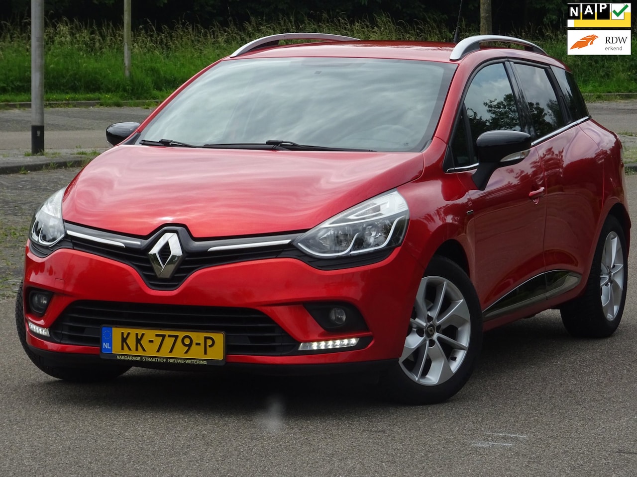 Renault Clio Estate - 0.9 TCe Limited NAP/NAVI/CRUISE/PDC/APK - AutoWereld.nl
