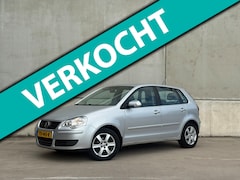 Volkswagen Polo - 1.4-16V Sportline 5deurs Airco Nieuwe APK