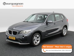 BMW X1 - sDrive20i 183 Pk Automaat Executive | Trekhaak | Bi Xenon | Cruise Control | 17 Inch | 132