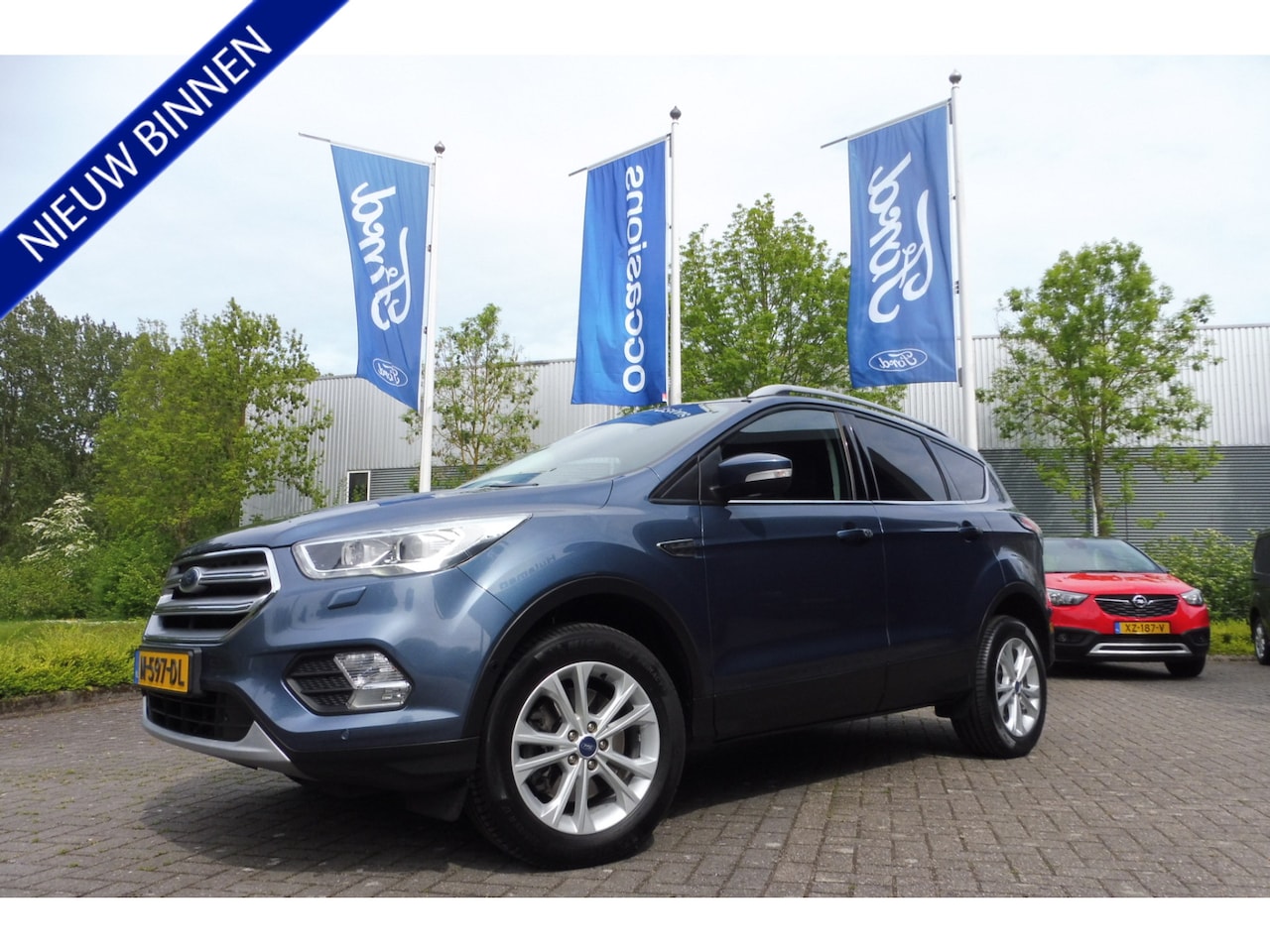 Ford Kuga - 1.5 180p 4WD Automaat Xenon Elek.trekhaak Elek.klep Winter-Pack bomvol unieke auto - AutoWereld.nl